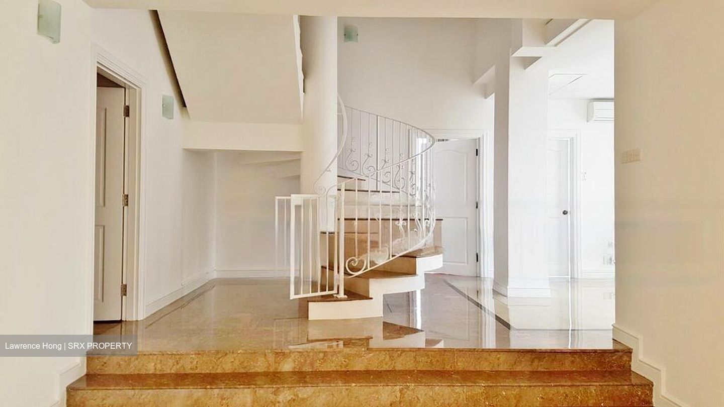 Leonie Condotel (D9), Condominium #613910211
